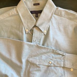 Tommy Hilfiger green men’s long sleeve shirt